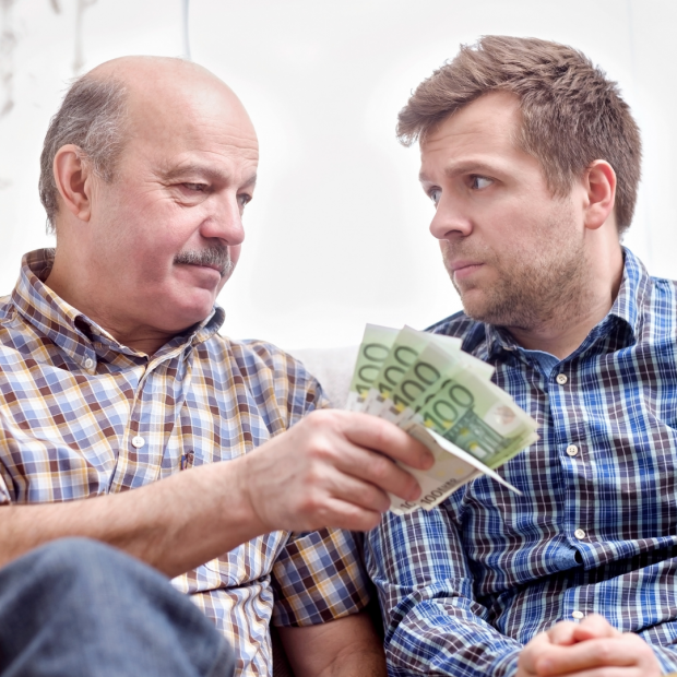 Best Practices for Lending Money to Family and Friends
